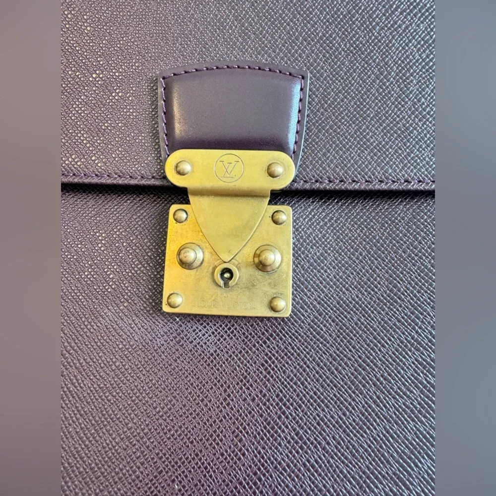 😘Louis Vuitton Tiaga Briefcase
